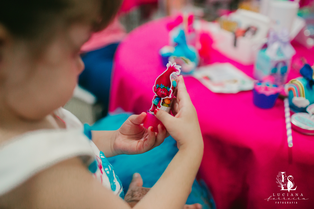 Festa de menina com tema Trolls realizada no Buffet Festar em São Roque