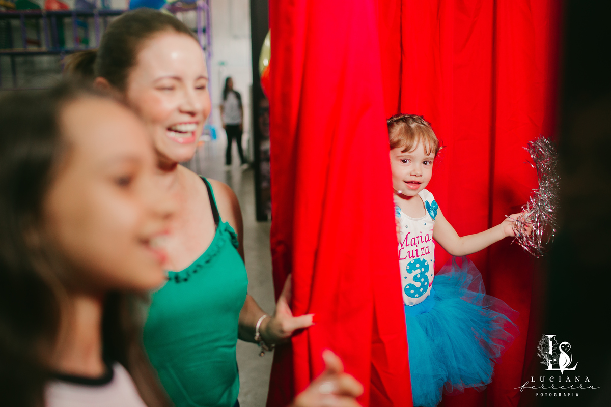 Festa de menina com tema Trolls realizada no Buffet Festar em São Roque