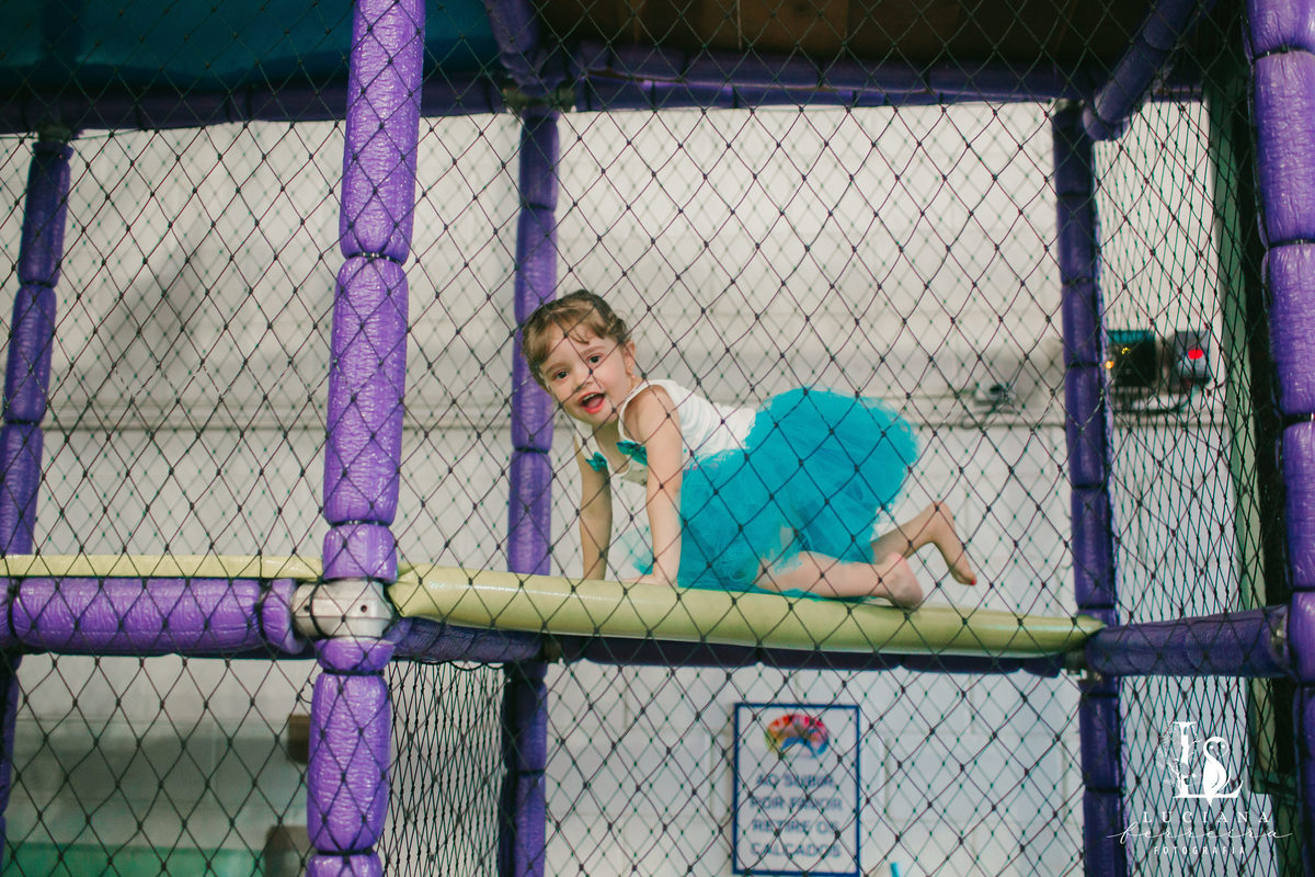 Festa de menina com tema Trolls realizada no Buffet Festar em São Roque