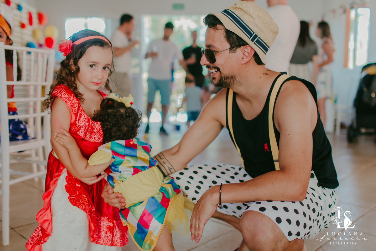 Aniversário das gêmeas Olivia e Martina em São Roque. Olivia e Martina 1 Aninho. Festa de Aniversário com tema Carnaval