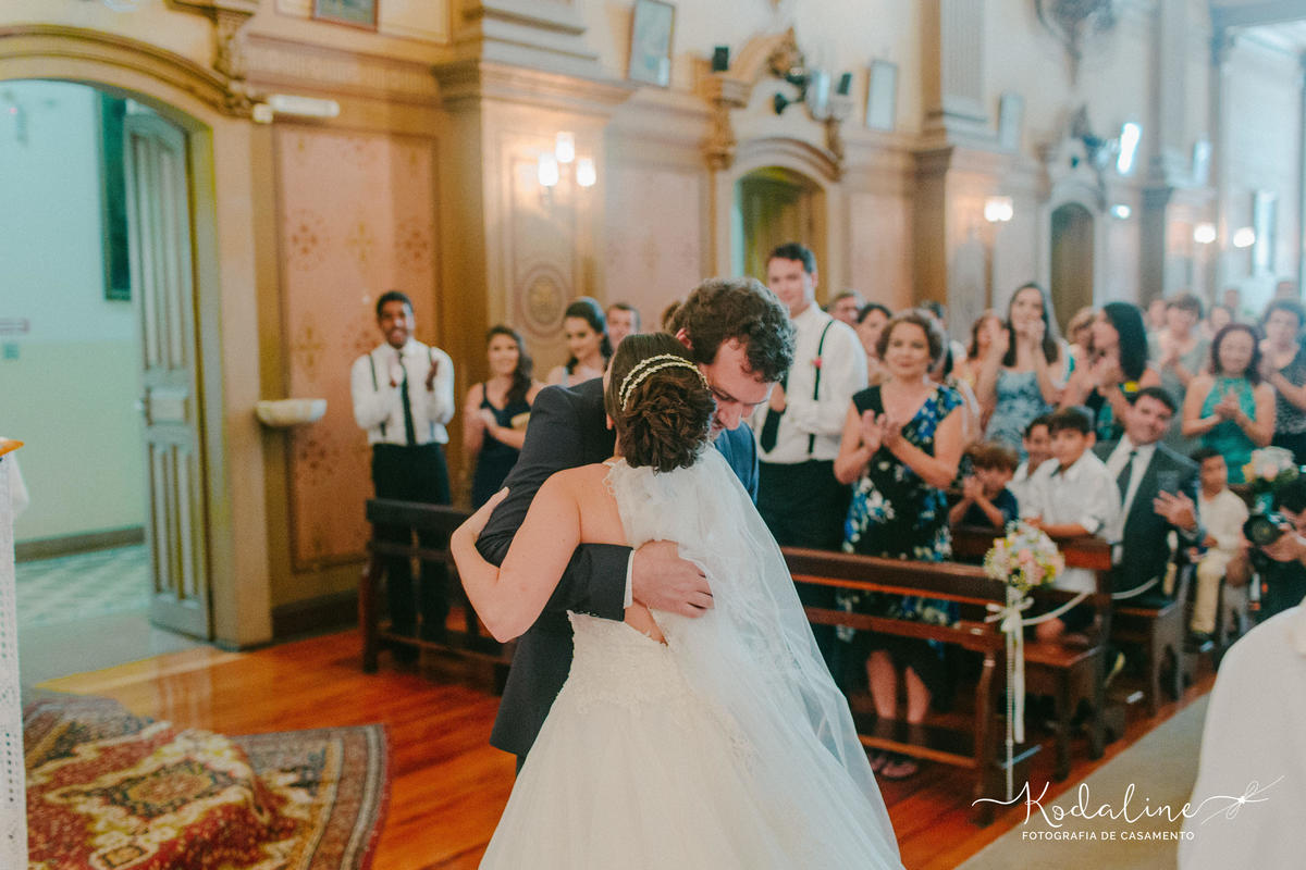 Casamento lindo realizado na igreja Nossa Senhora do Patrocínio em Itu