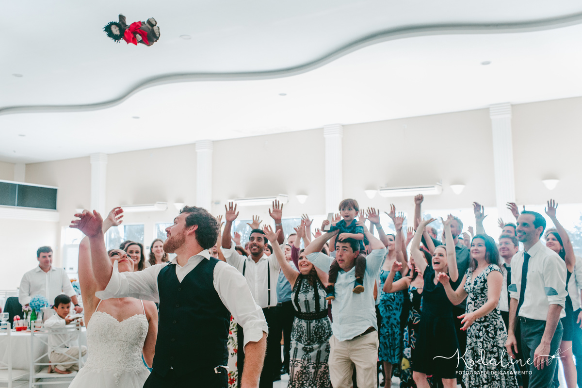 Casamento lindo realizado na igreja Nossa Senhora do Patrocínio em Itu