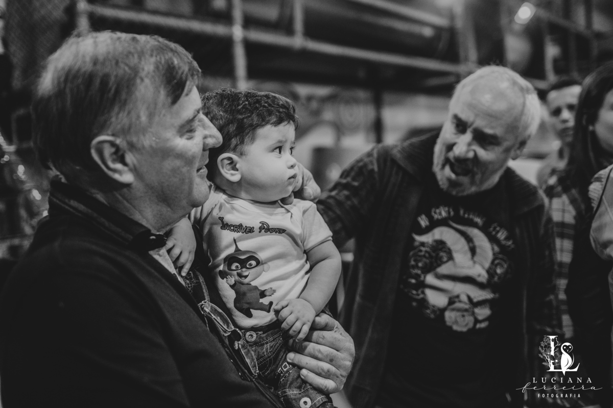 Aniversário de menino com tema Os Incríveis realizado no Buffet Ciranda na Vila em Osasco