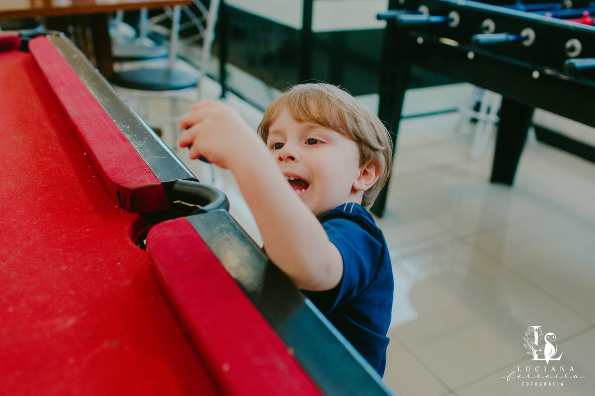 Aniversário Infantil com tema espaço sideral realizado no Buffet Estação Folia em Osasco