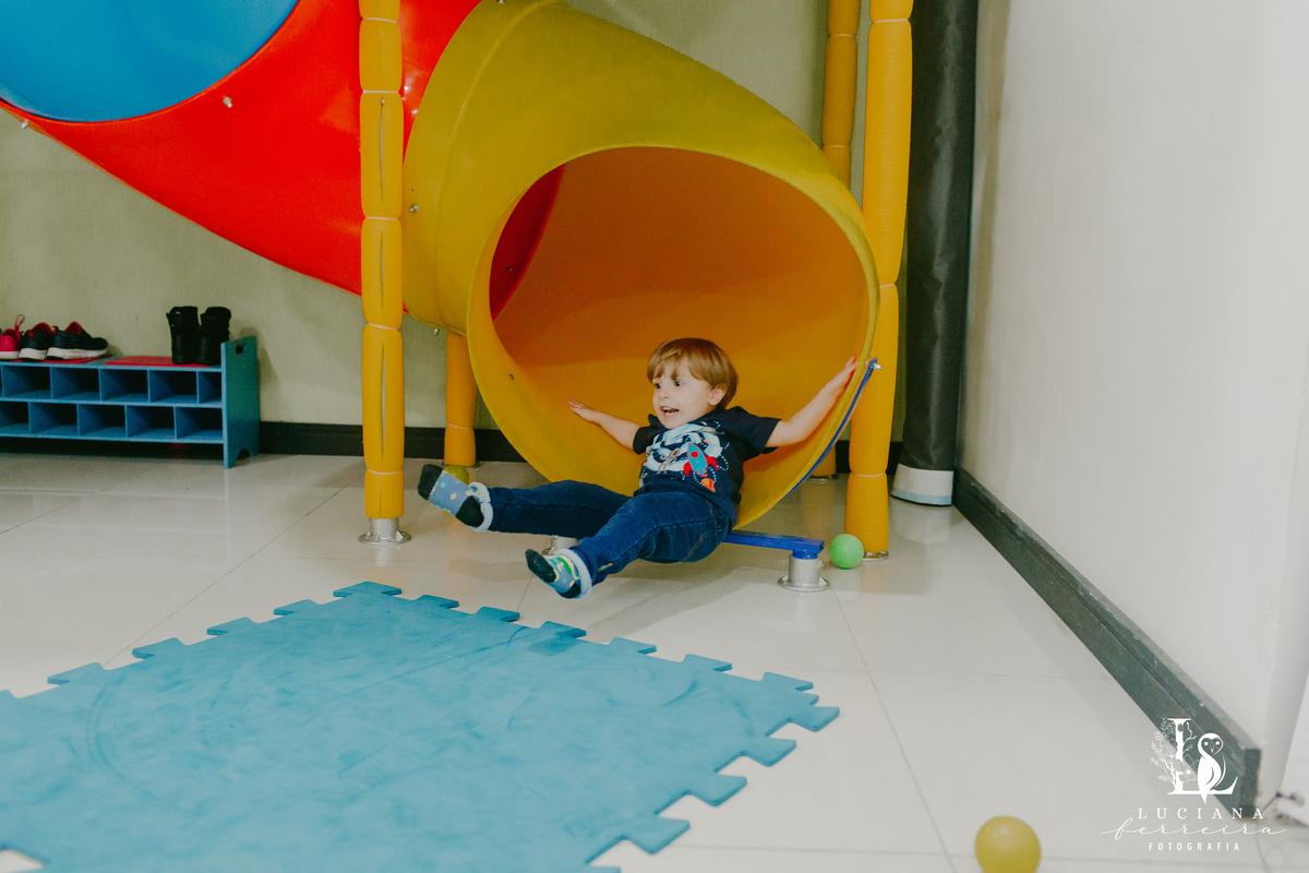 Aniversário Infantil com tema espaço sideral realizado no Buffet Estação Folia em Osasco