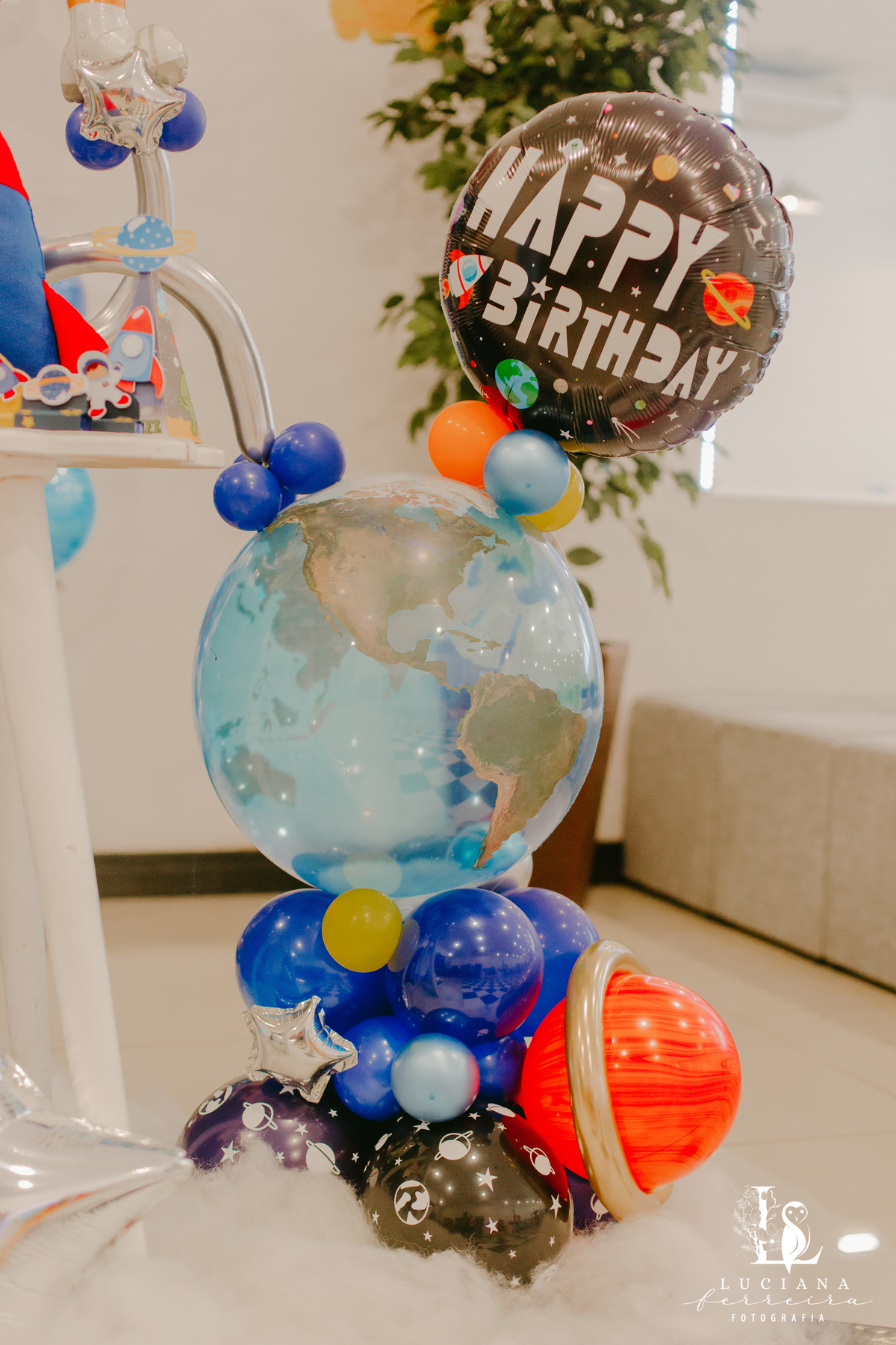 Aniversário Infantil com tema espaço sideral realizado no Buffet Estação Folia em Osasco