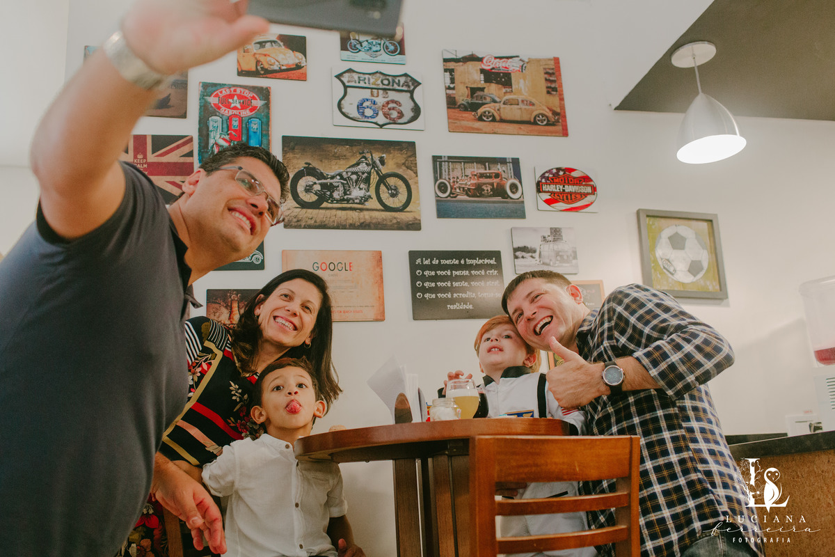 Aniversário Infantil com tema espaço sideral realizado no Buffet Estação Folia em Osasco