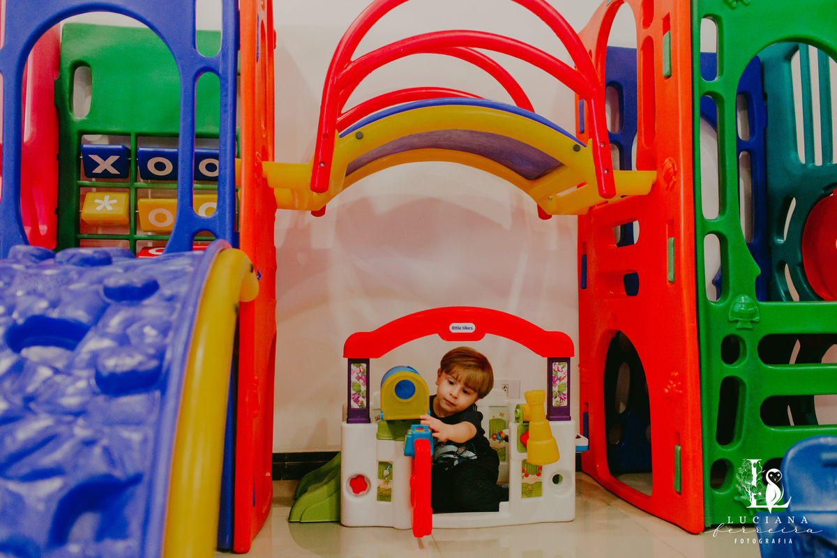 Aniversário Infantil com tema espaço sideral realizado no Buffet Estação Folia em Osasco