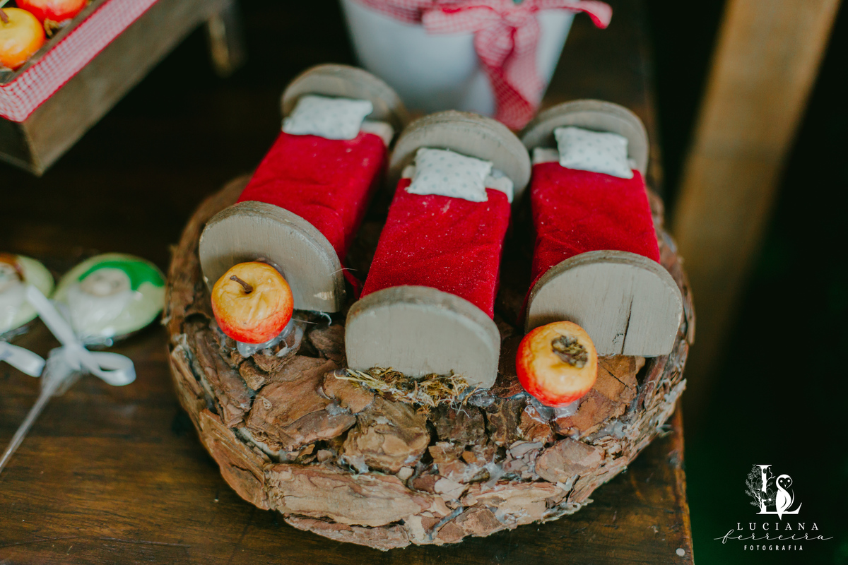 Aniversário Infantil com tema Branca de Neve no Buffet Bloop Zook, em Osasco