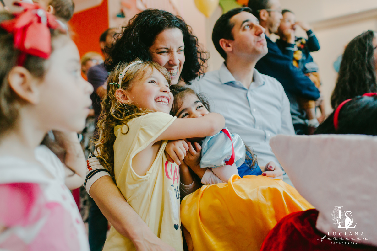 Aniversário Infantil com tema Branca de Neve no Buffet Bloop Zook, em Osasco