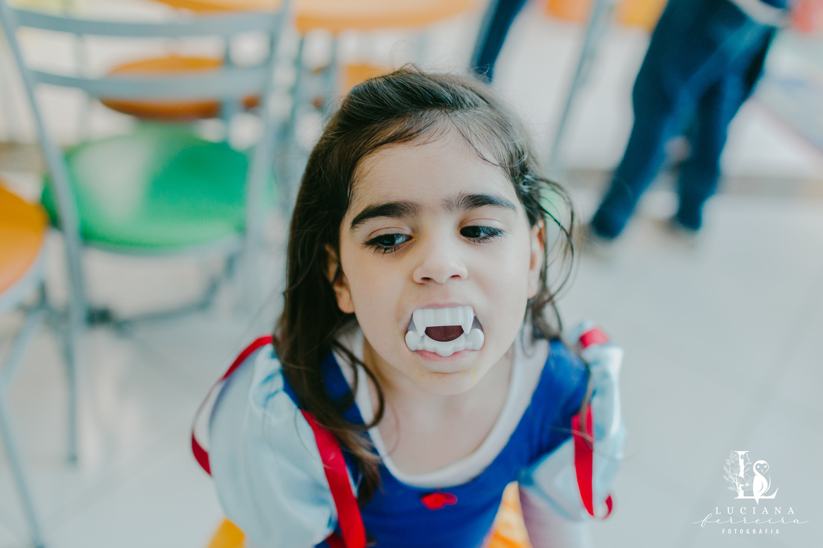 Aniversário Infantil com tema Branca de Neve no Buffet Bloop Zook, em Osasco