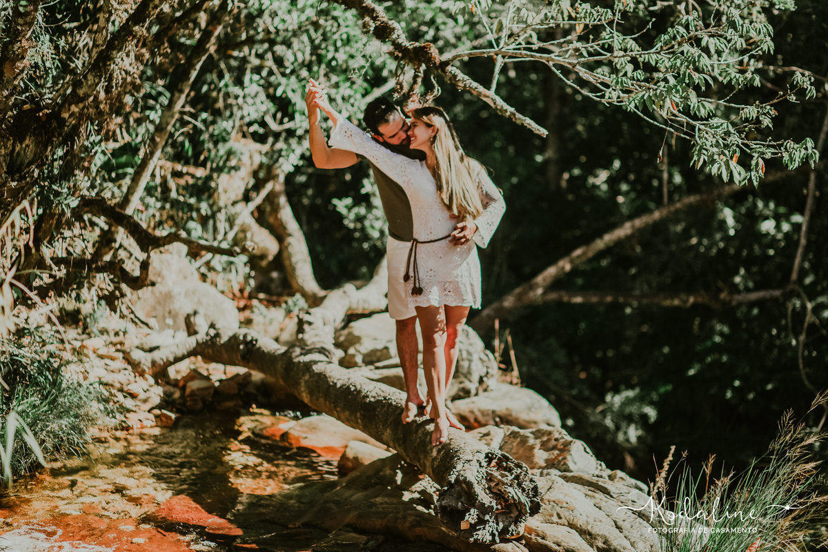 Ensaio pré-casamento realizado em São Tomé das Letras, MG