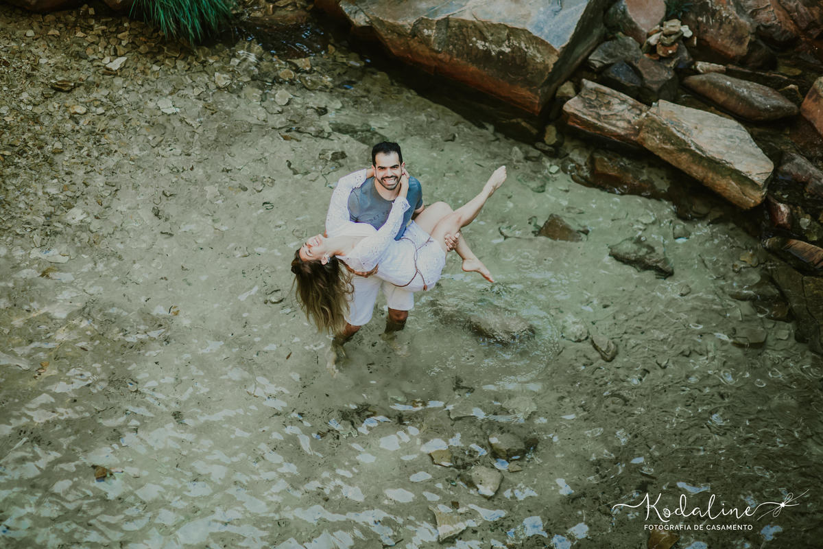 Ensaio pré-casamento realizado em São Tomé das Letras, MG