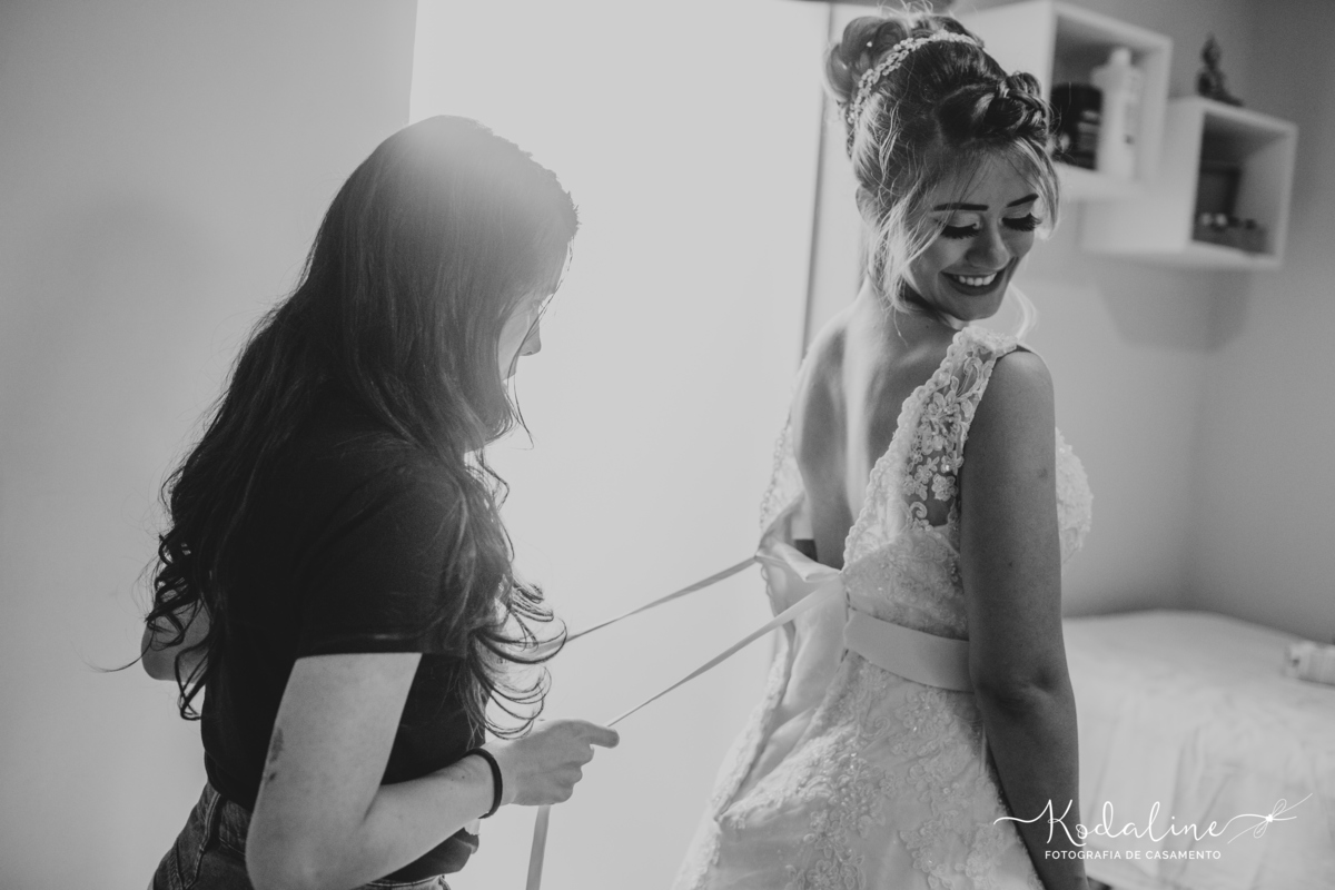 Casamento em São Roque com making-of na Claris e festa no Casa Blanca