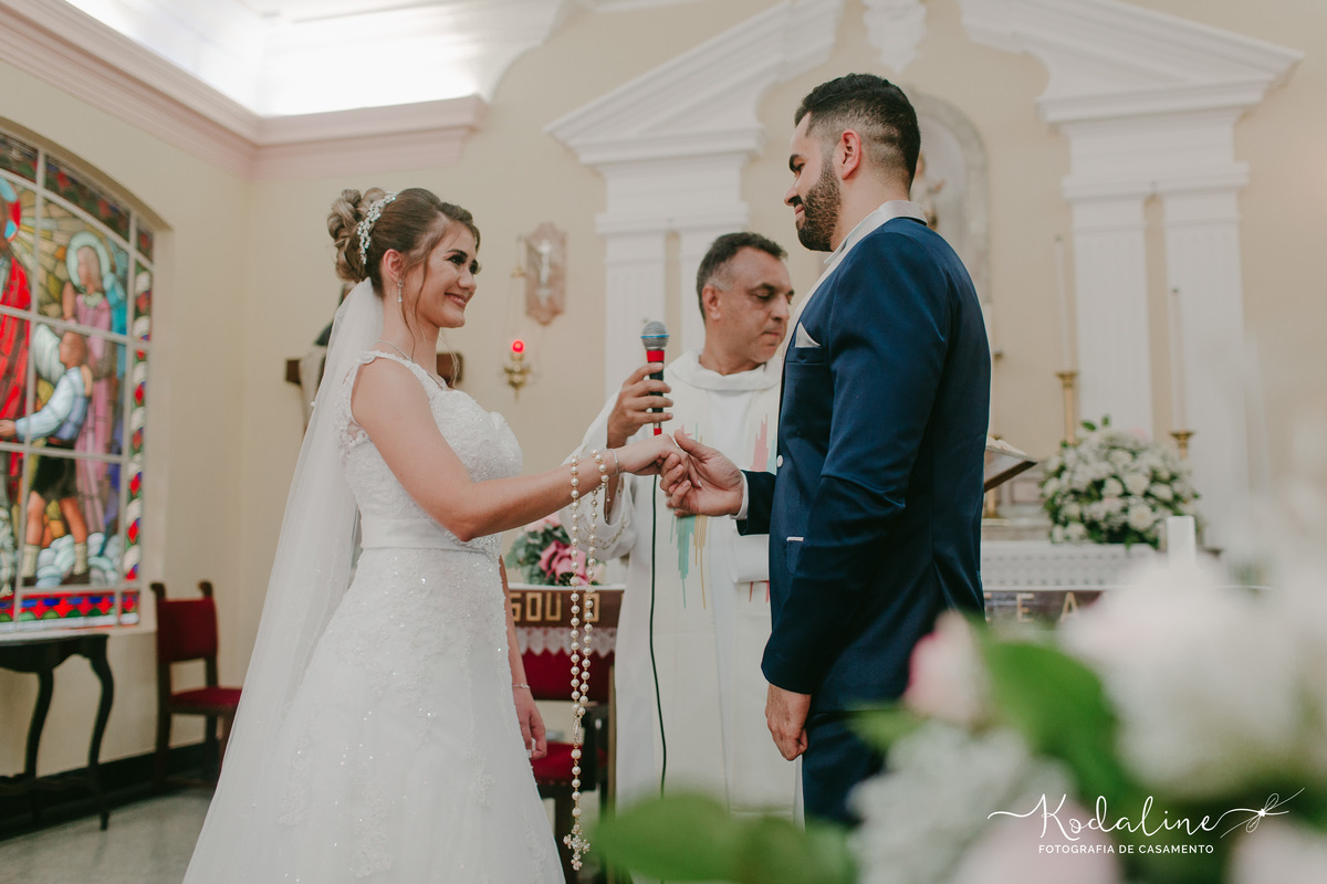 Casamento em São Roque com making-of na Claris e festa no Casa Blanca