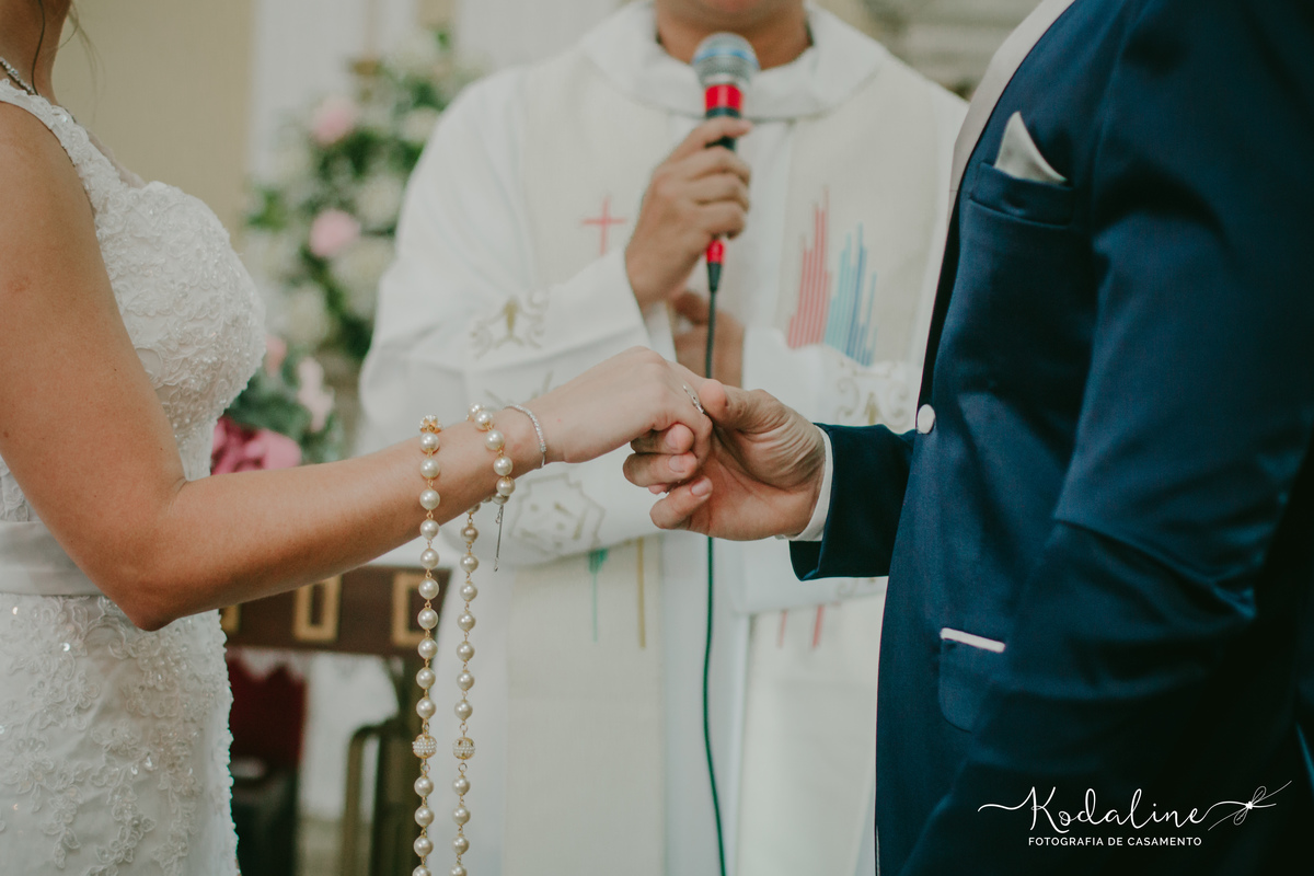 Casamento em São Roque com making-of na Claris e festa no Casa Blanca