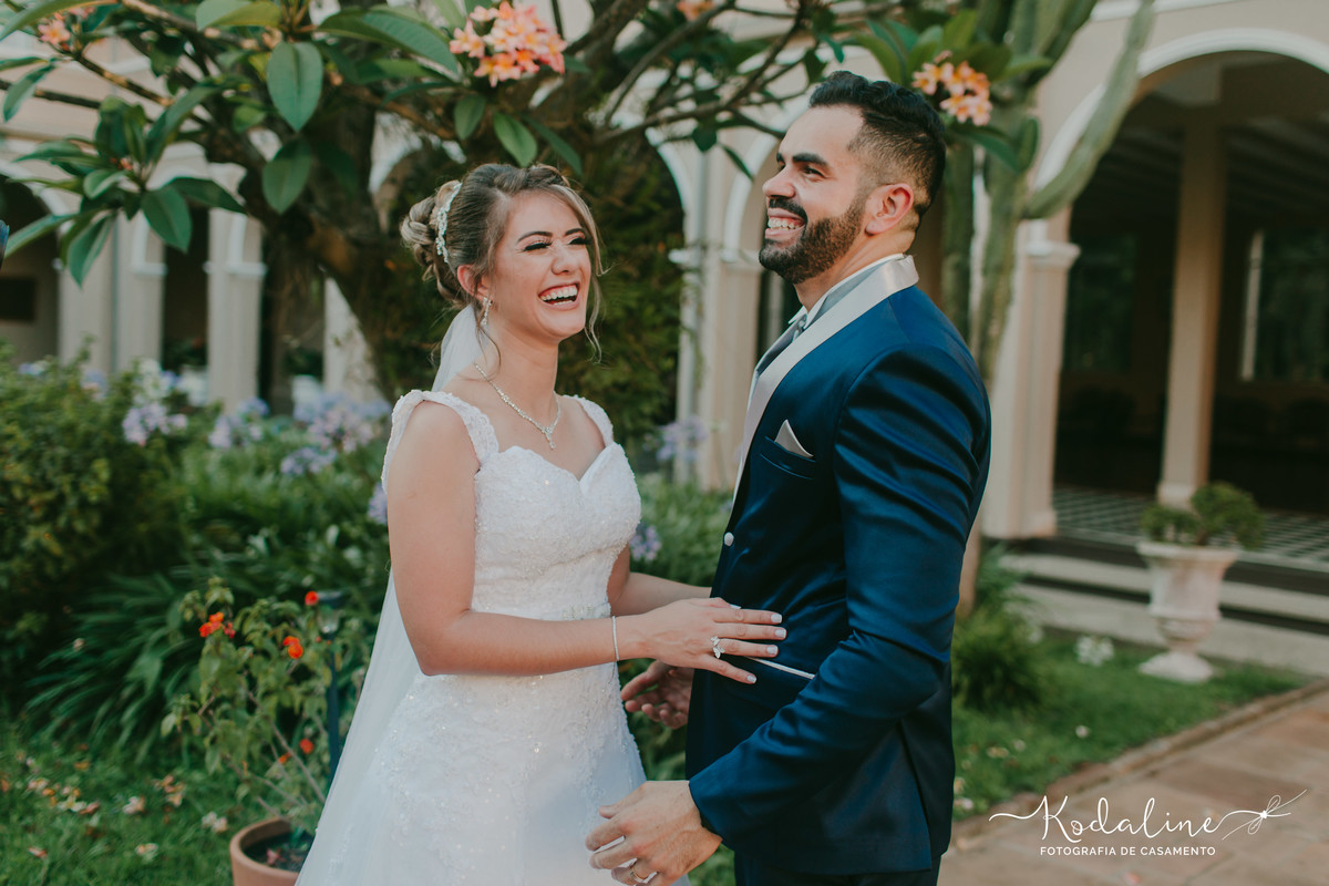 Casamento em São Roque com making-of na Claris e festa no Casa Blanca
