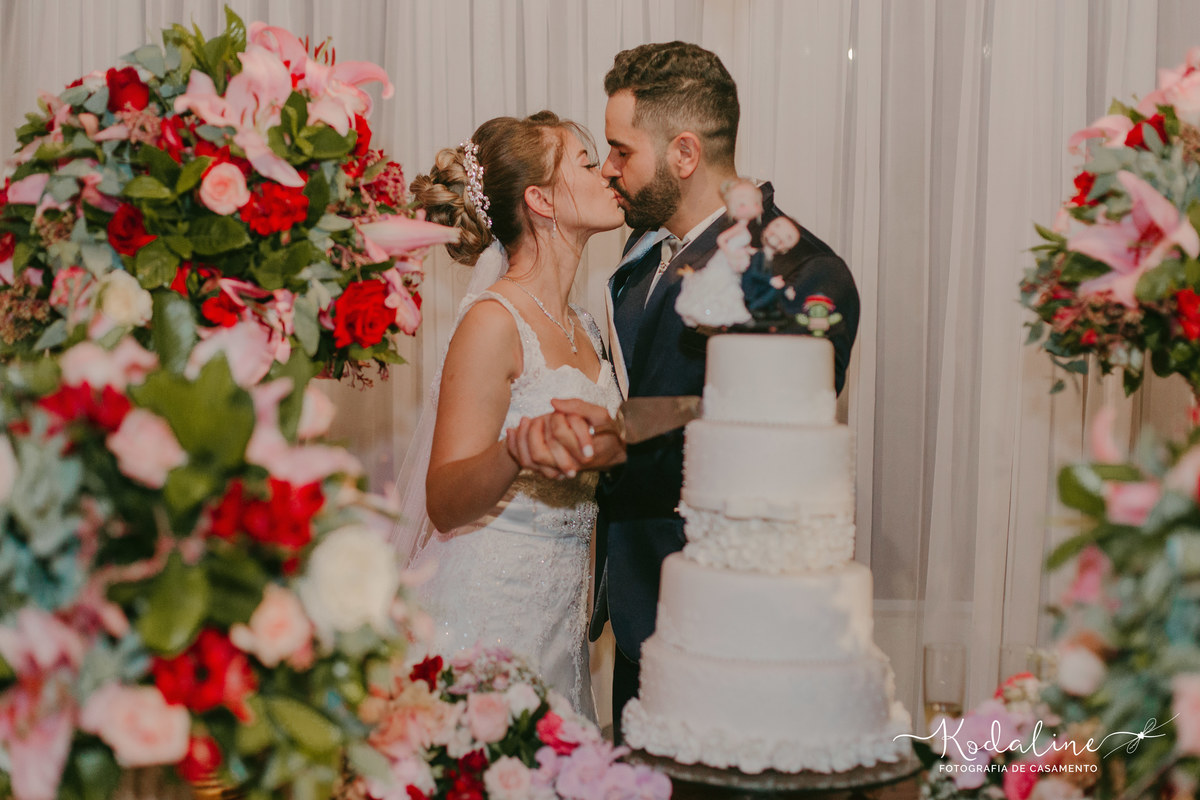 Casamento em São Roque com making-of na Claris e festa no Casa Blanca