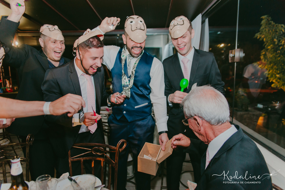 Casamento em São Roque com making-of na Claris e festa no Casa Blanca