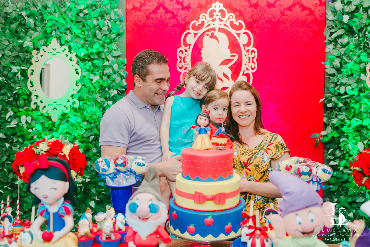 Aniversário Infantil com tema Branca de Neve realizado no espaço Brincar na cidade de São Roque