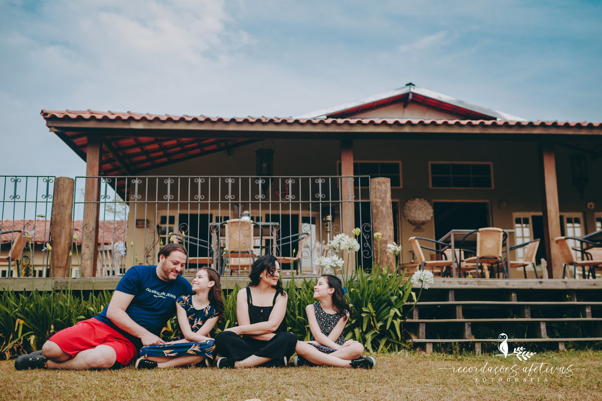 Ensaio família realizado na Pousada Aldeia em São Roque, São Paulo