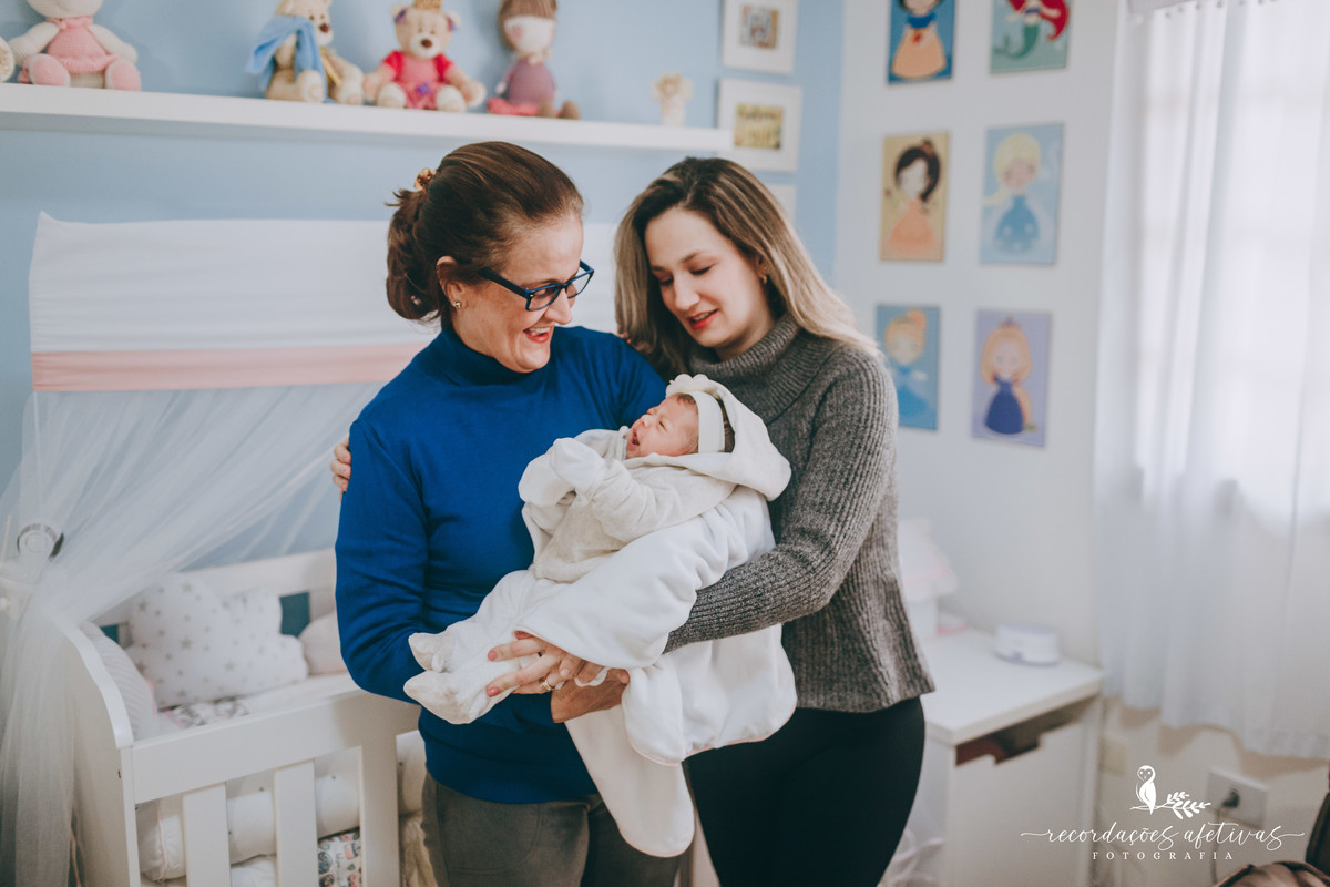 Ensaio família lifestyle. Ensaio recém-nascido estilo lifestyle 