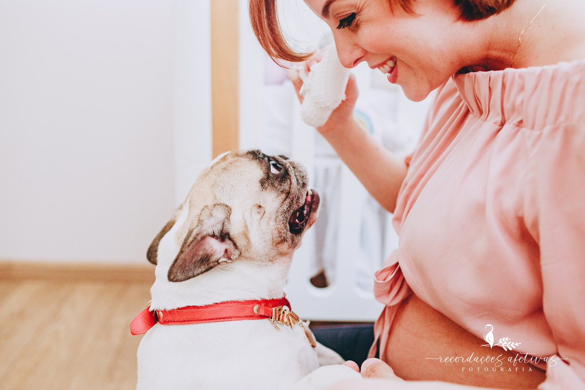 Ensaio gestante com pets, realizado em Sorocaba