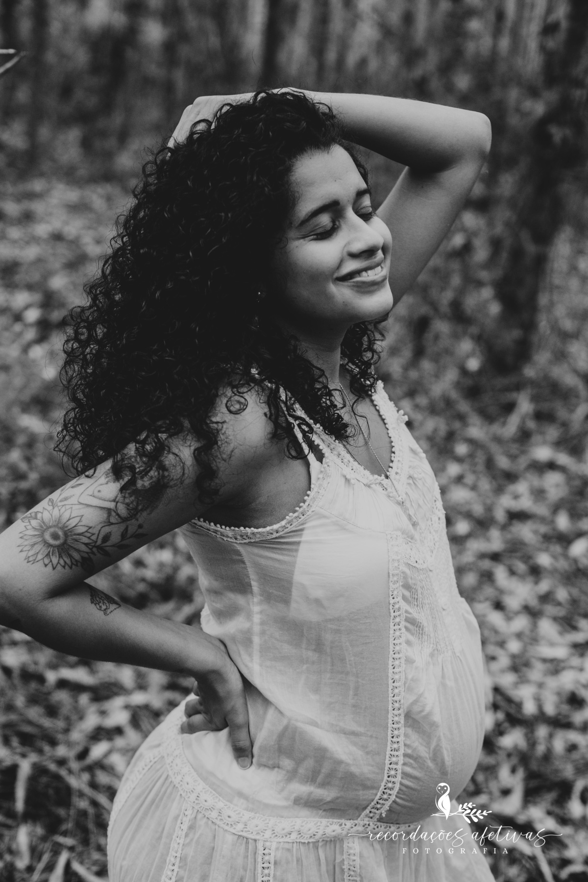 Ensaio Gestante em Plantação de Eucaliptos em Sorocaba