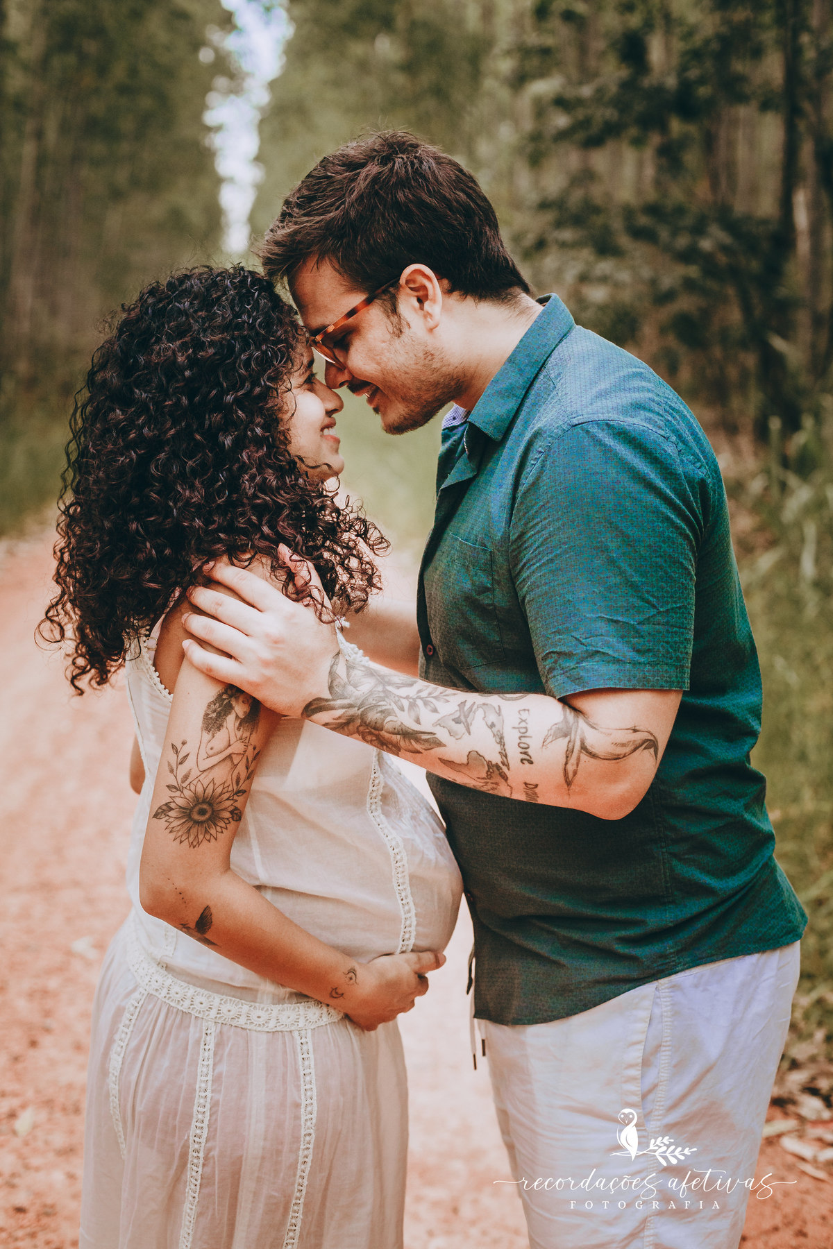 Ensaio Gestante em Plantação de Eucaliptos em Sorocaba