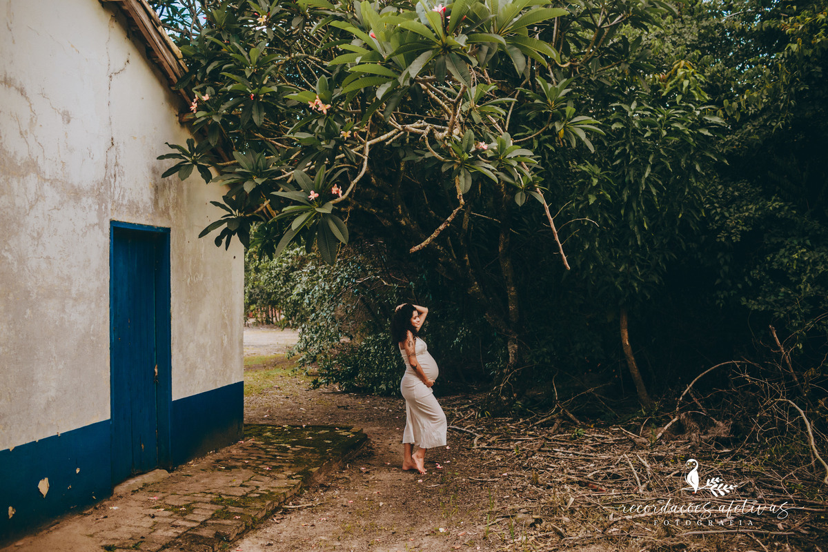 Ensaio Gestante em Plantação de Eucaliptos em Sorocaba