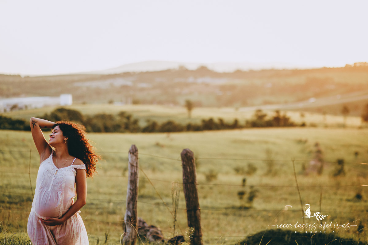 Ensaio Gestante em Plantação de Eucaliptos em Sorocaba