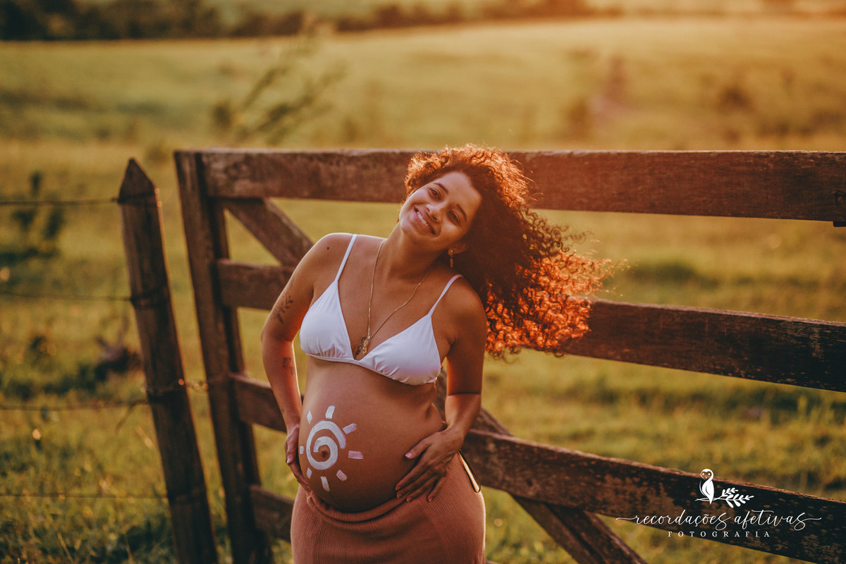 Ensaio Gestante em Plantação de Eucaliptos em Sorocaba