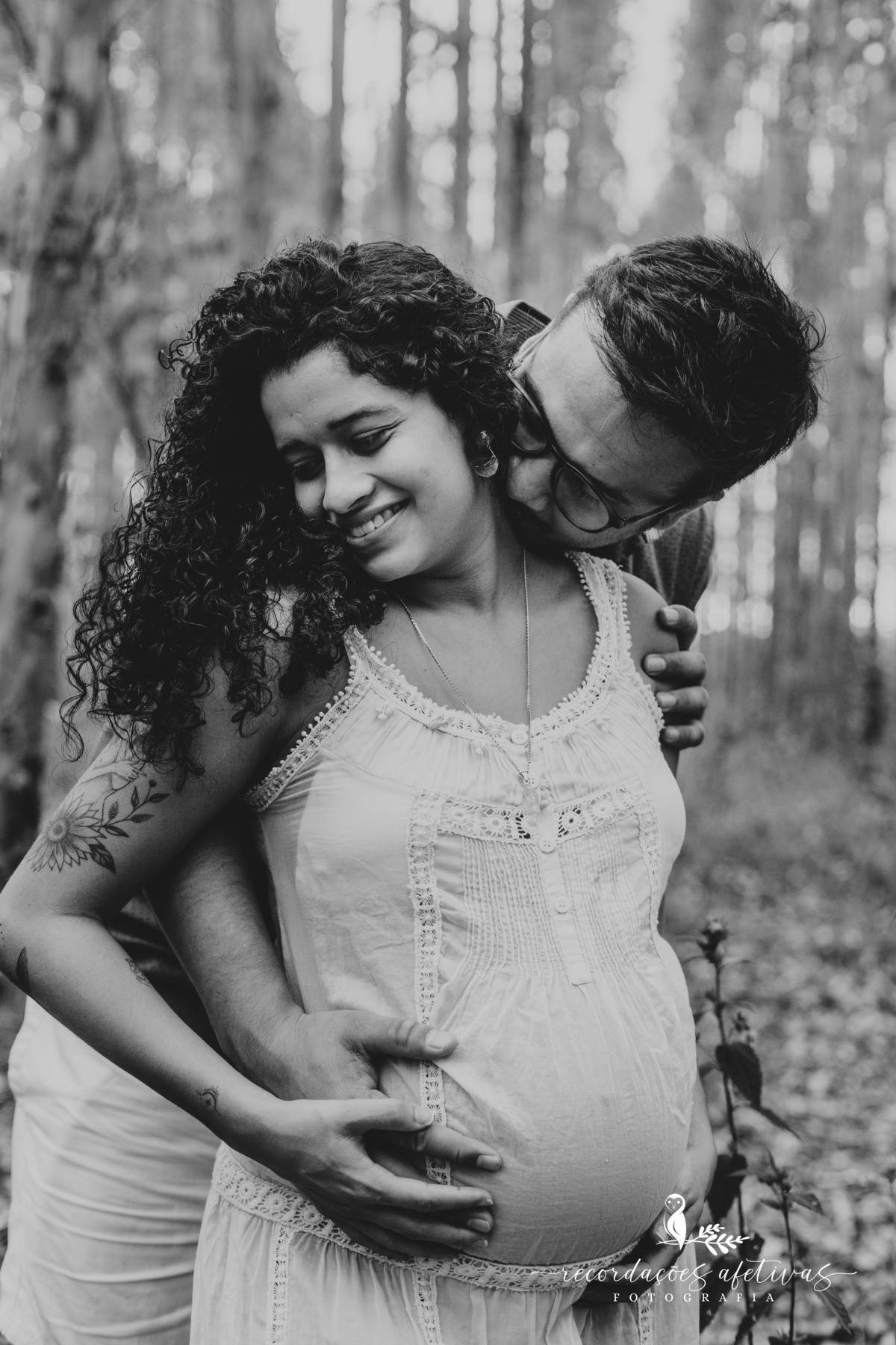 Ensaio Gestante em Plantação de Eucaliptos em Sorocaba