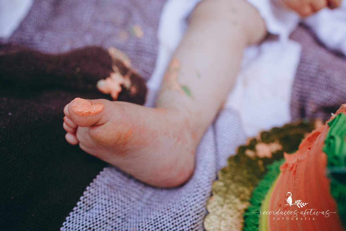 Smash the Cake com tema Safari realizado na Brasital em São Roque