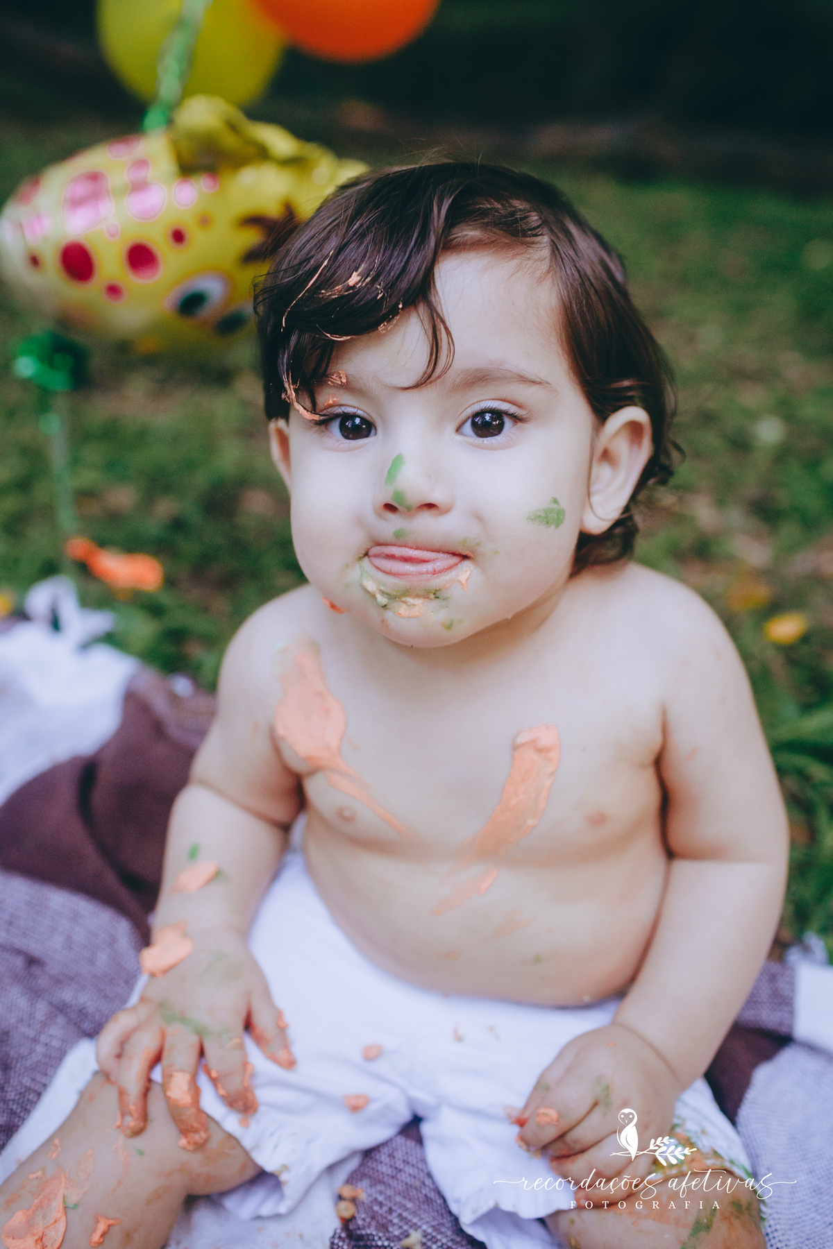 Smash the Cake com tema Safari realizado na Brasital em São Roque