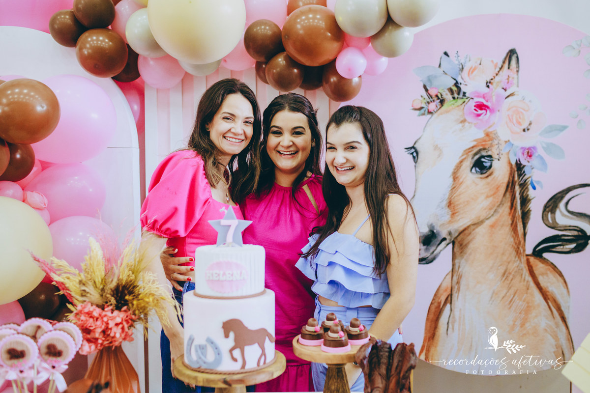 Aniversário Infantil com Tema Cavalo no Buffet Anauê em Tatuí