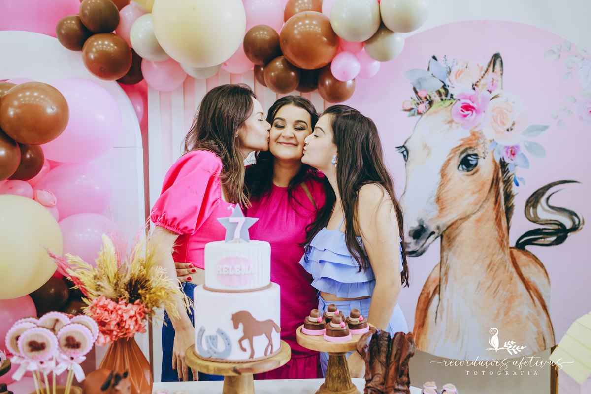 Aniversário Infantil com Tema Cavalo no Buffet Anauê em Tatuí