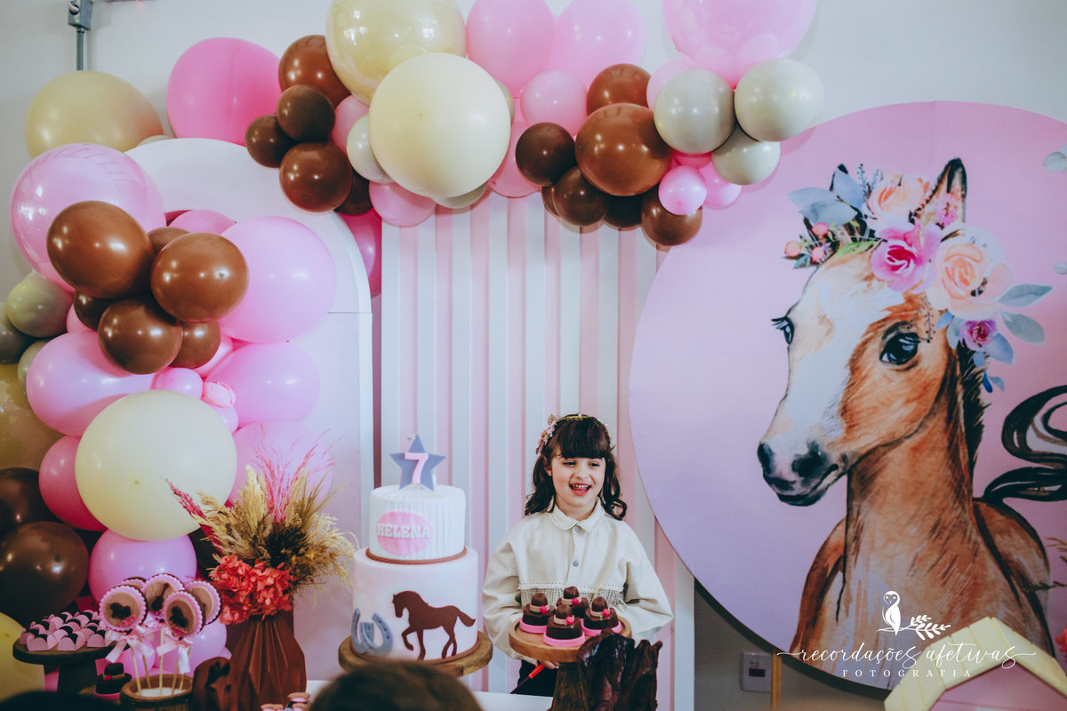 Aniversário Infantil com Tema Cavalo no Buffet Anauê em Tatuí