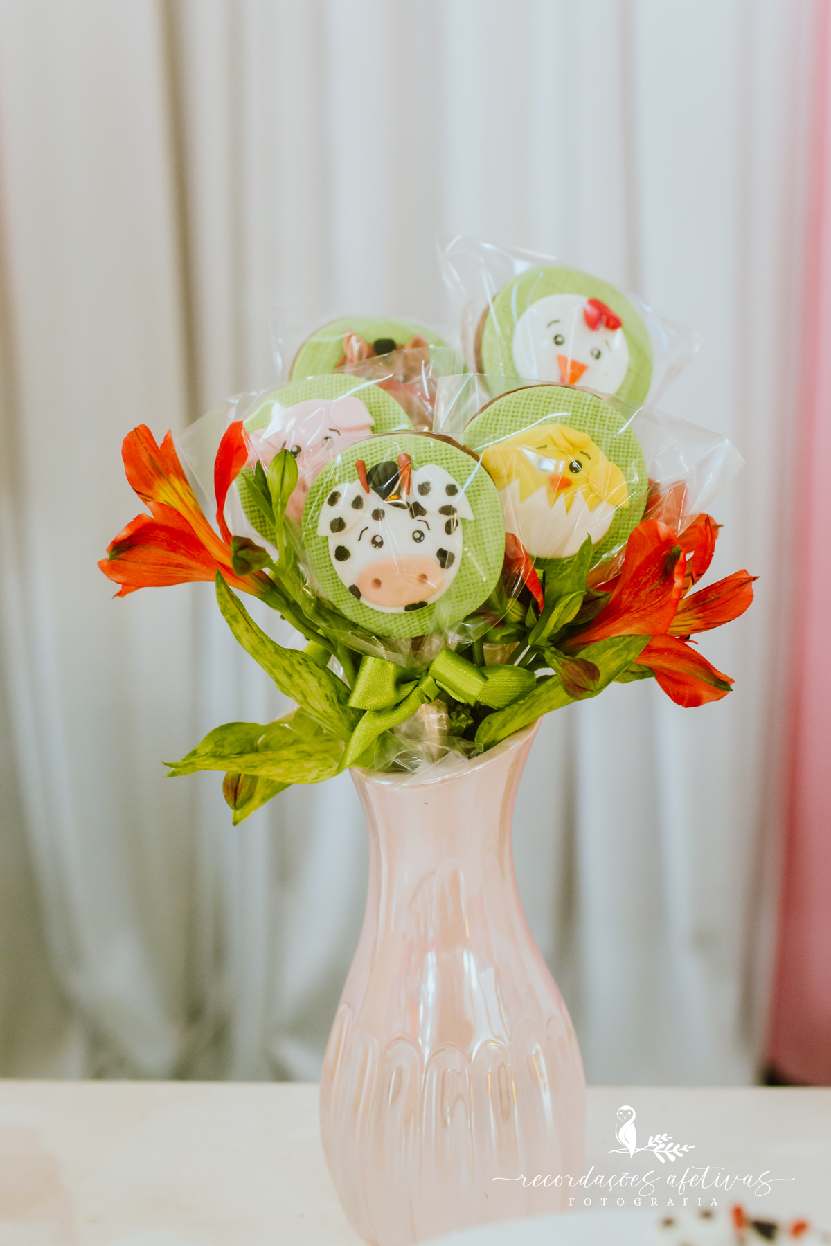 Aniversário Infantil com Tema Fazendinha realizado no Buffet Festar em São Roque