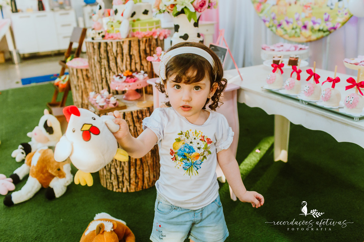 Aniversário Infantil com Tema Fazendinha realizado no Buffet Festar em São Roque