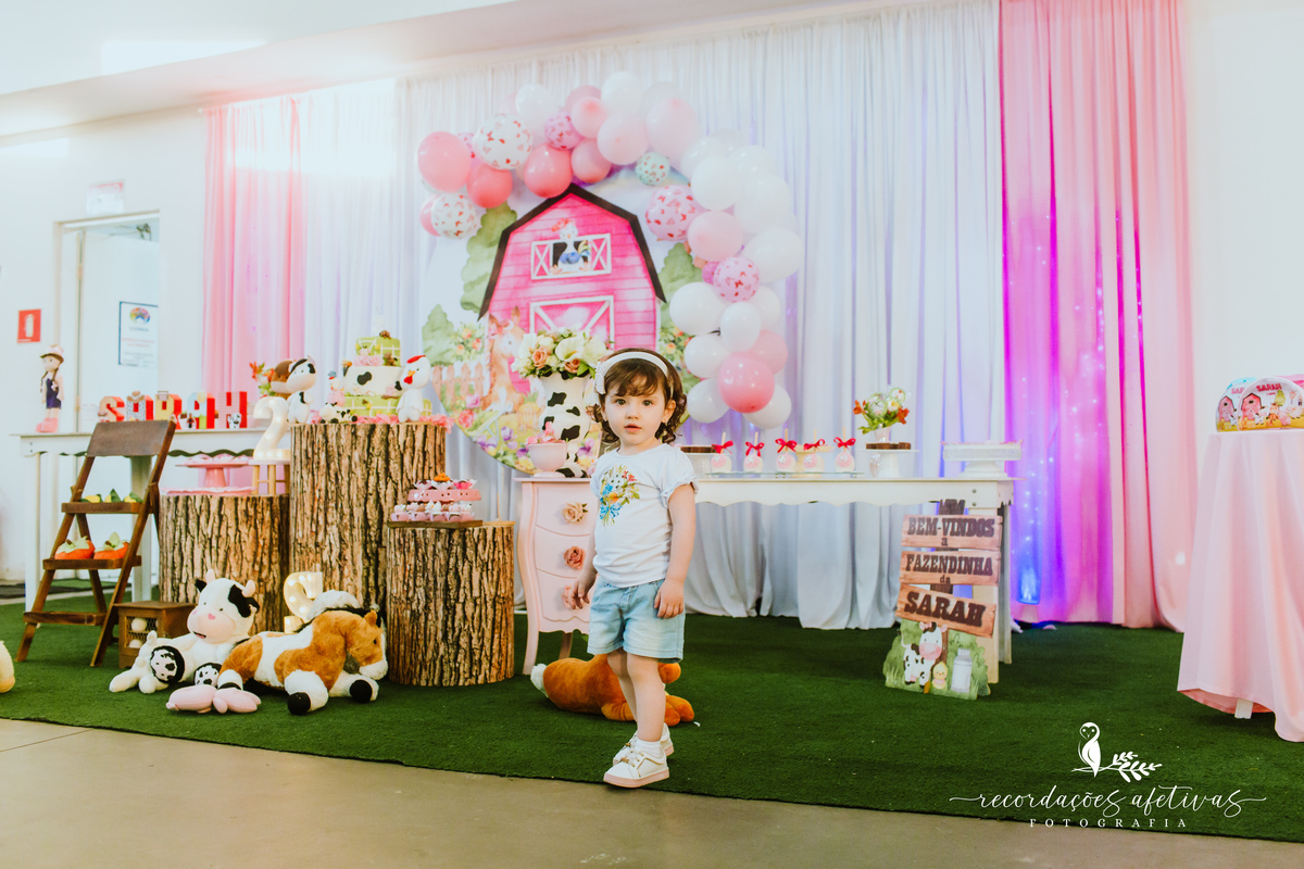 Aniversário Infantil com Tema Fazendinha realizado no Buffet Festar em São Roque