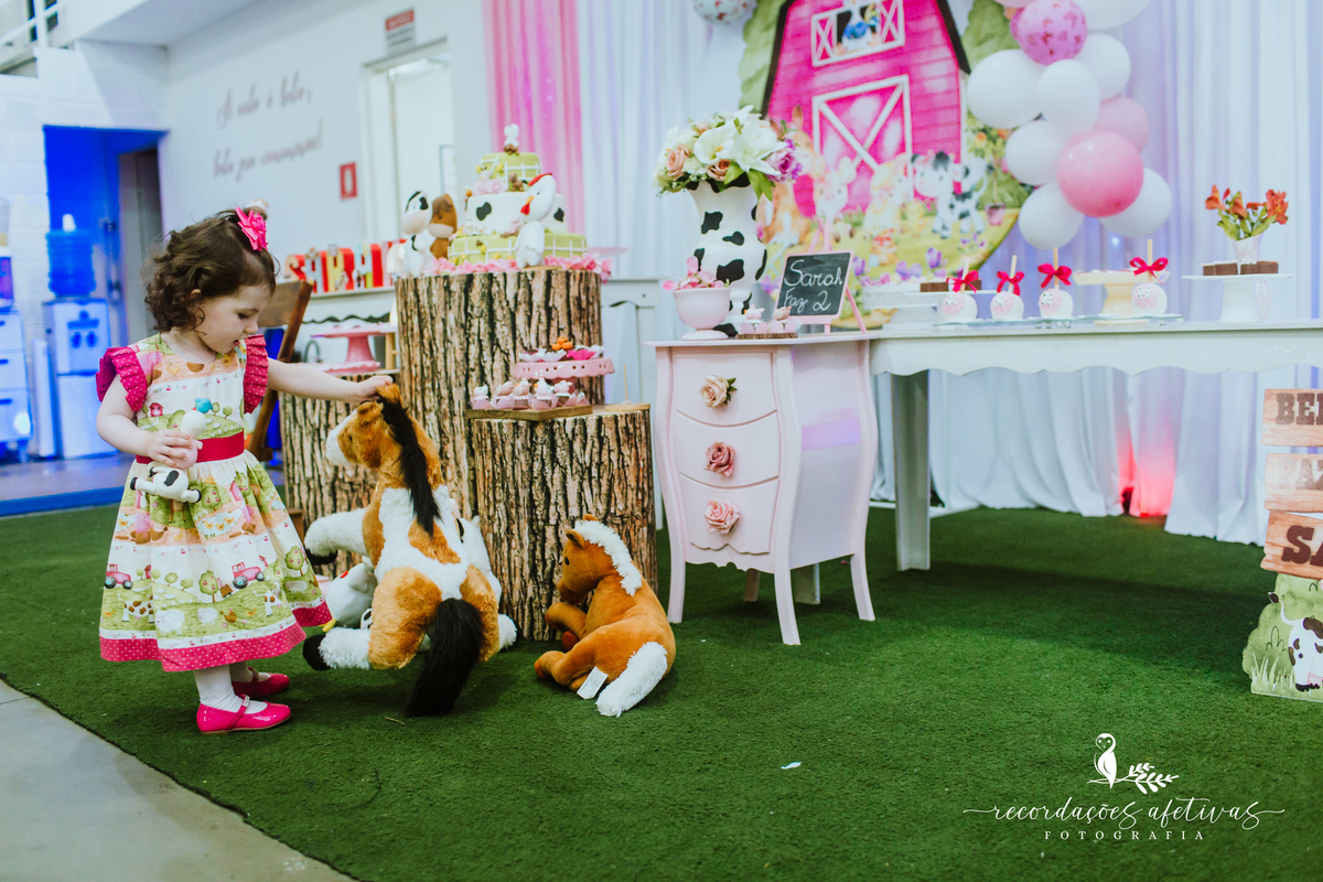 Aniversário Infantil com Tema Fazendinha realizado no Buffet Festar em São Roque