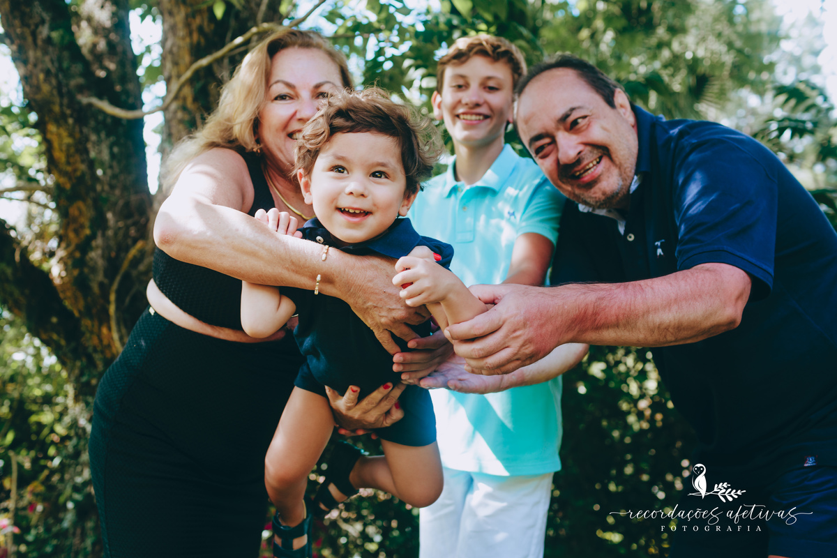 Ensaio de Natal em Família realizado em São Roque, no Roteiro do Vinho
