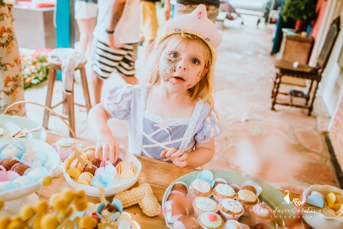 Aniversário Infantil Menina com Tema Princesas na Cidade de Mairinque