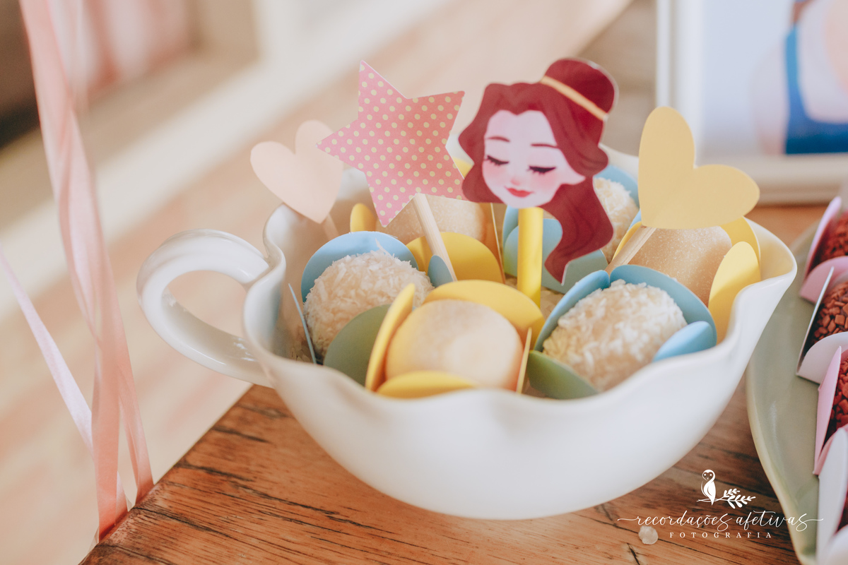 Aniversário Infantil Menina com Tema Princesas na Cidade de Mairinque