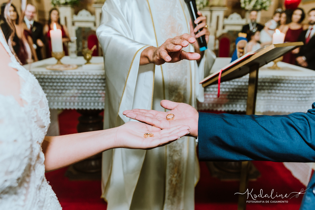 Casamento Realizado na Igreja Matriz em São Roque. Espaço Beauty Garden São Roque. Espaço Pico Vinho