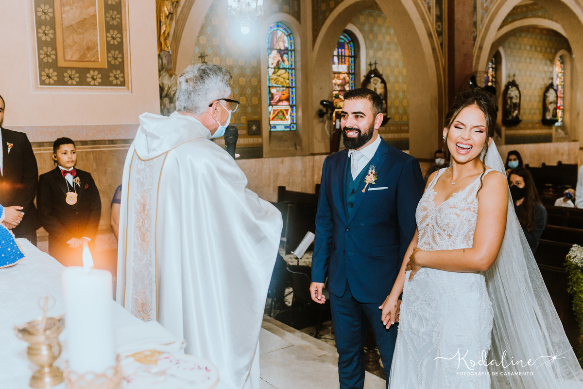 Casamento Realizado na Igreja Matriz em São Roque. Espaço Beauty Garden São Roque. Espaço Pico Vinho