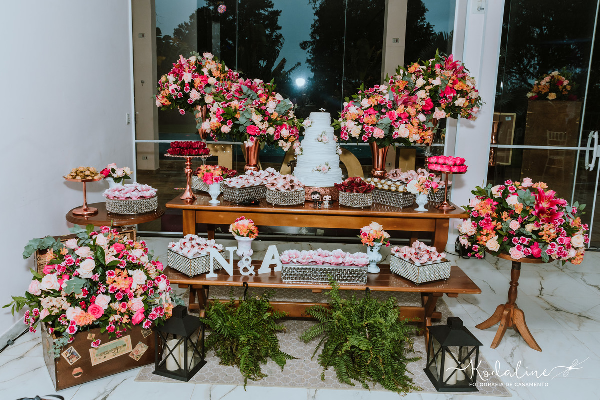Casamento Realizado na Igreja Matriz em São Roque. Espaço Beauty Garden São Roque. Espaço Pico Vinho