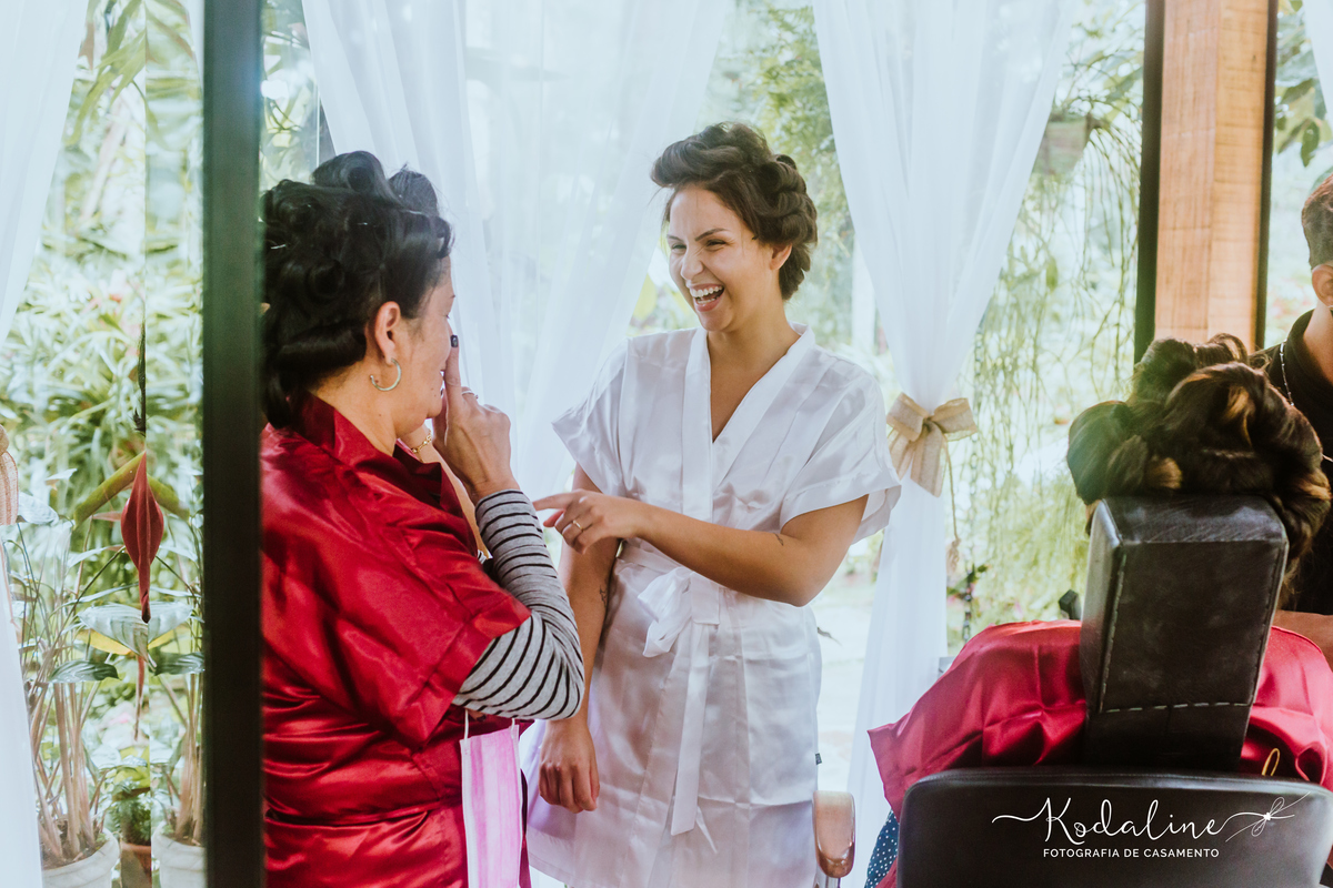 Casamento Realizado na Igreja Matriz em São Roque. Espaço Beauty Garden São Roque. Espaço Pico Vinho