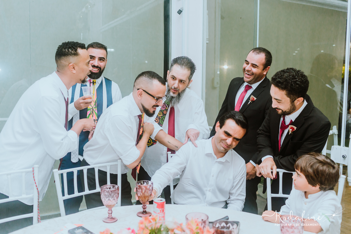 Casamento Realizado na Igreja Matriz em São Roque. Espaço Beauty Garden São Roque. Espaço Pico Vinho